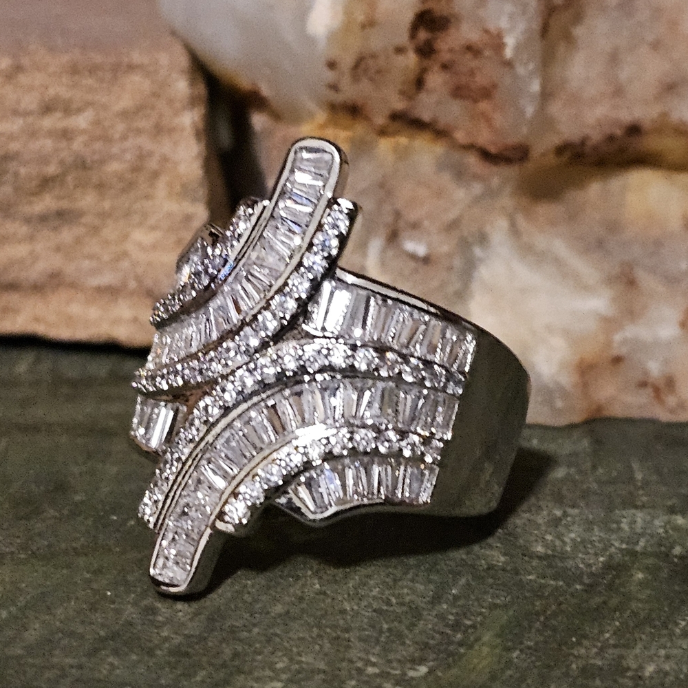 Gorgeous Statement Ring "Bold & Chunky" - image 1